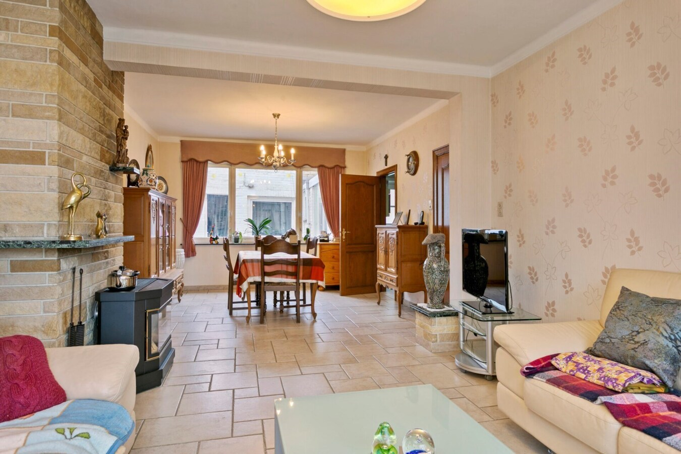 Centraal gelegen gezinswoning met dubbele garage te Zeebrugge 