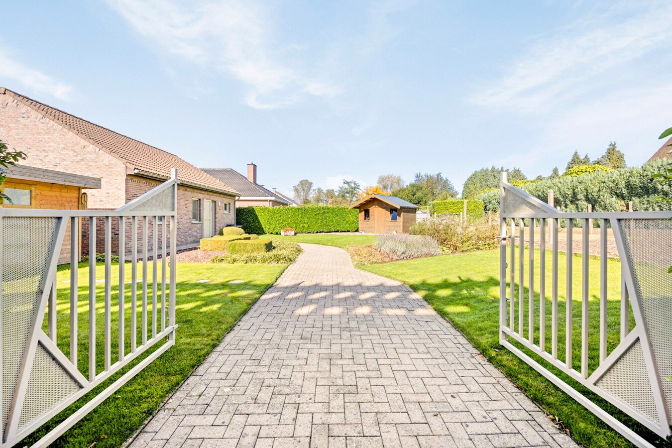 Mooie open bebouwing te Hoegaarden (Outgaarden) 