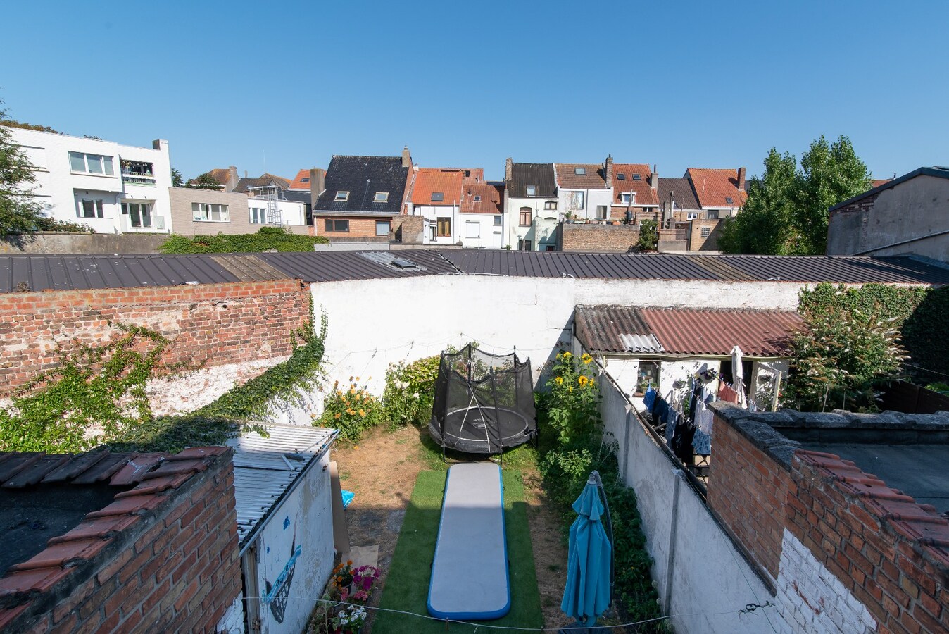 Ruime rijwoning met 3 slaapkamers 
