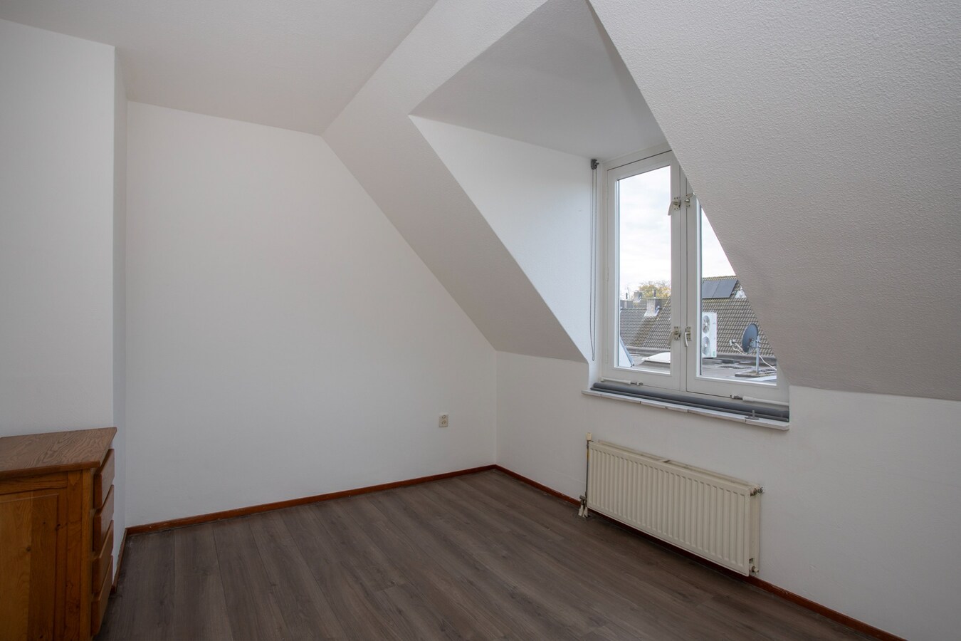 Moderne en instapklare bovenwoning in het hart van Hapert – met dakterras en energielabel A. 