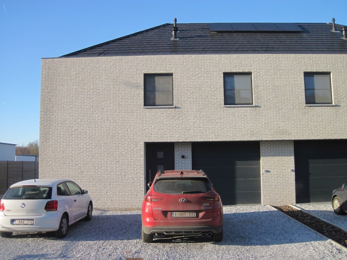 Energiezuinige, ruime nieuwbouw. 