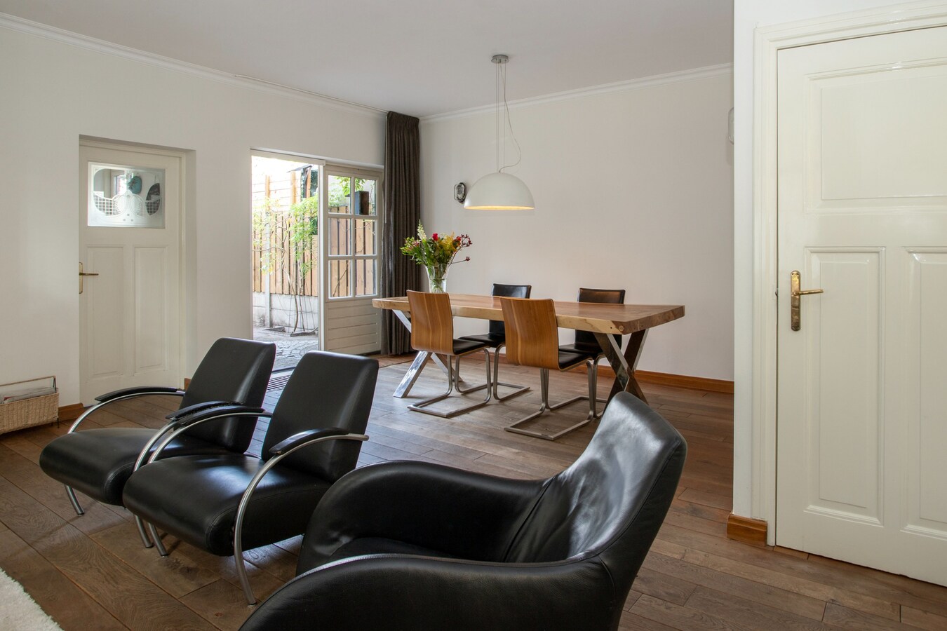 Wonen naast de kerk én in een gemeentelijk monument aan de Kerkstraat 12 Diessen. 