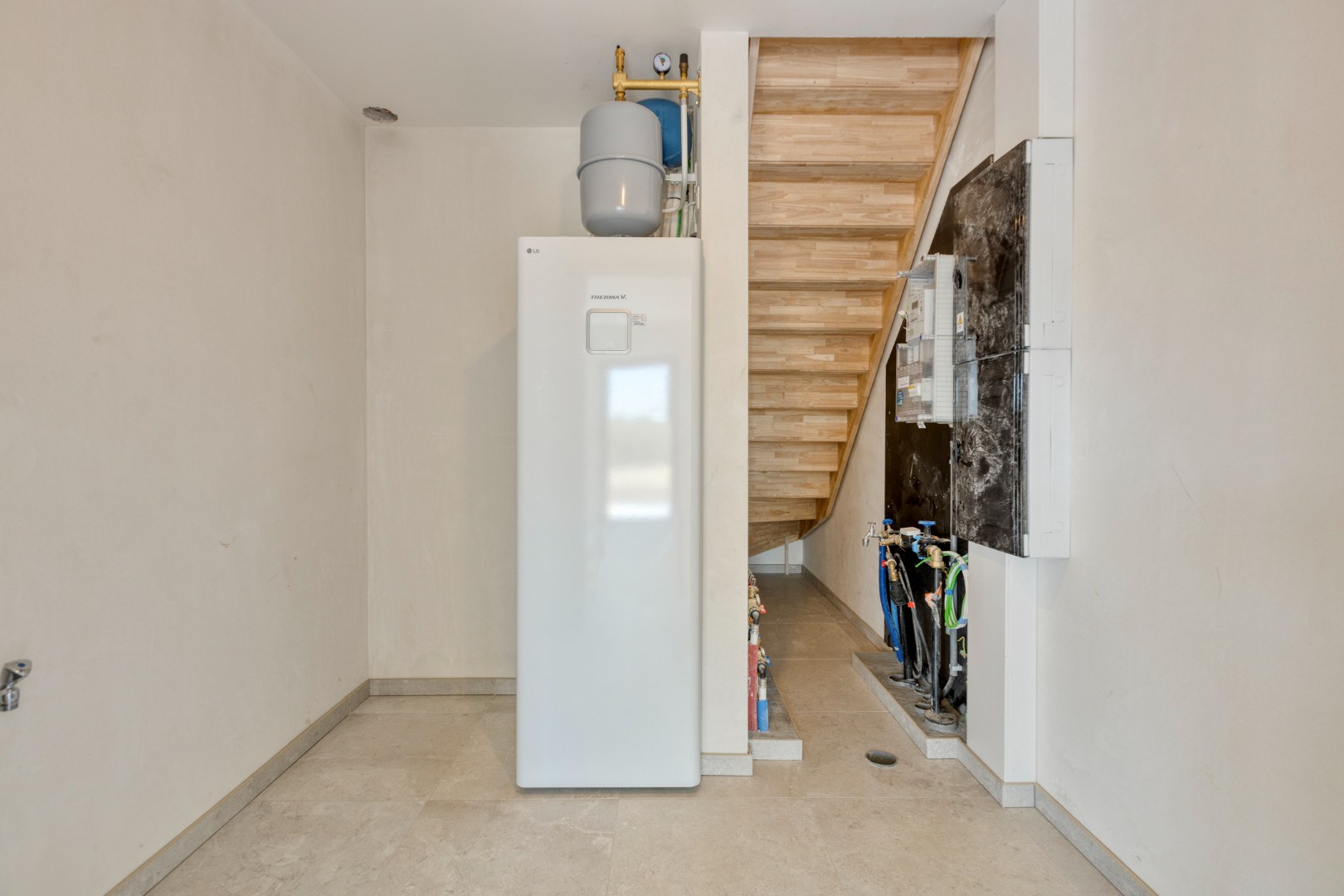 Nieuwbouw-woning in landelijke stijl met 3 slpk op 3 a 82 ca. 