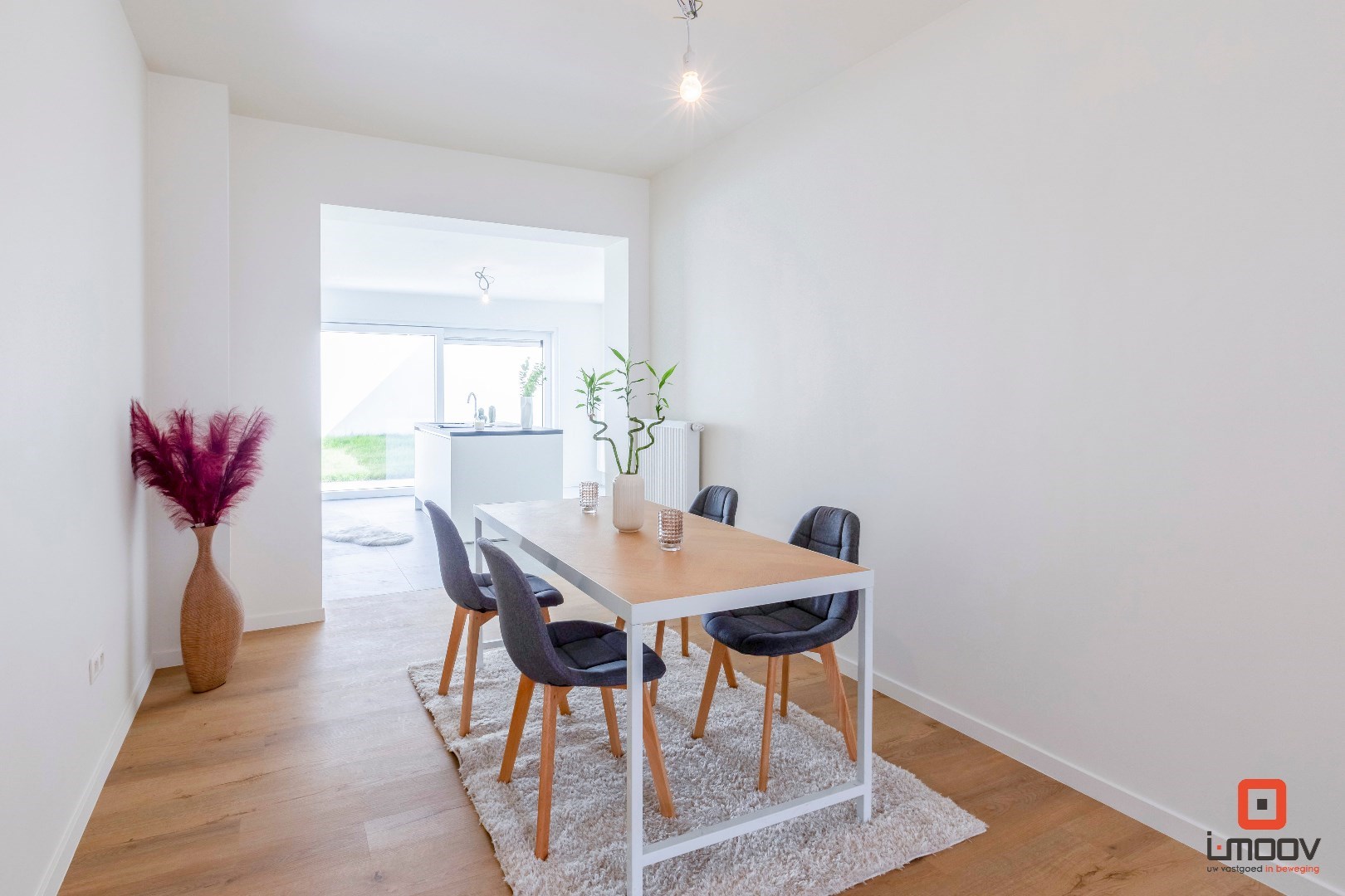 Unieke, compleet gerenoveerde woning met veel charme en zonnige tuin! 