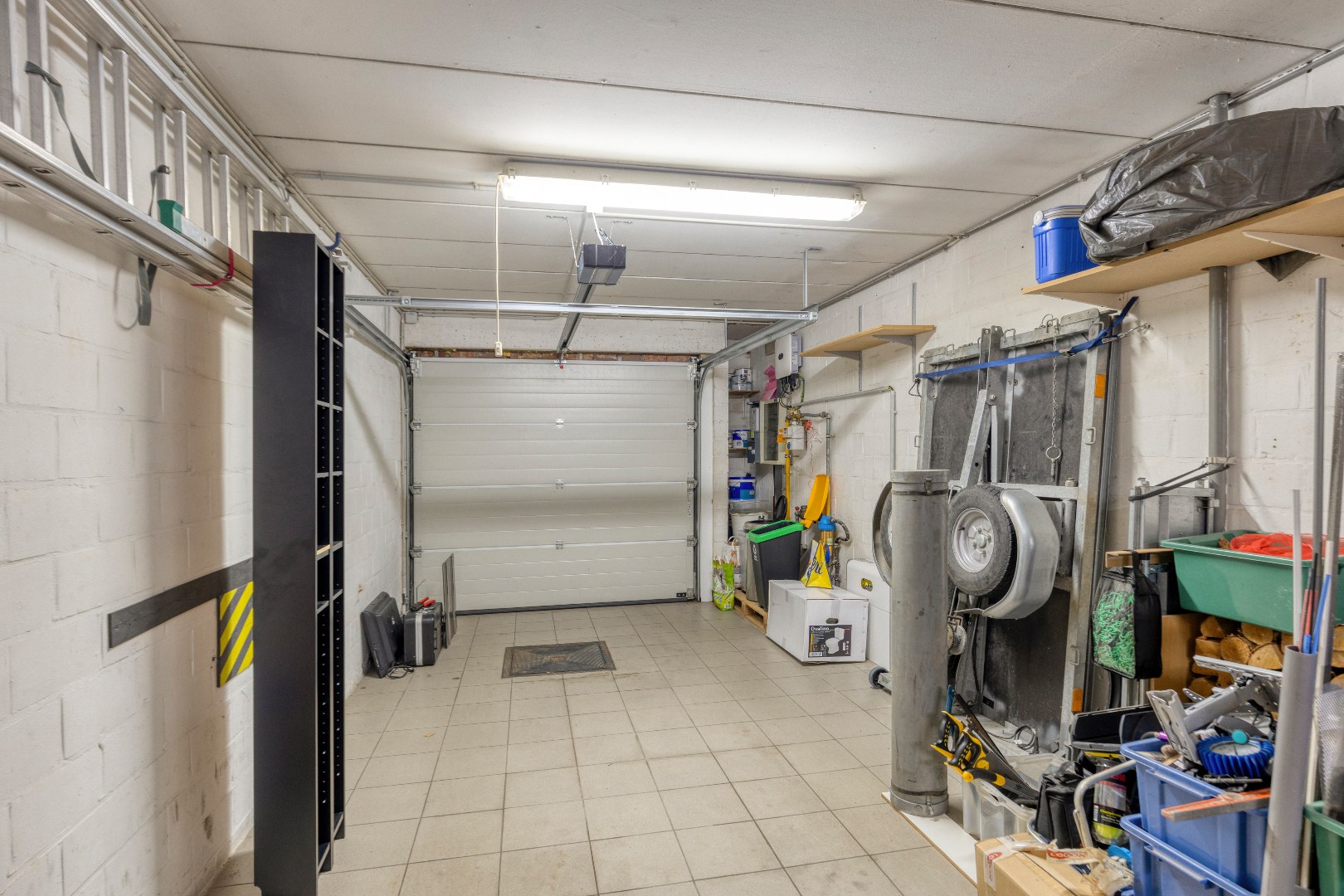 Instapklare woning (EPC:B) met 4 slpk, tuin en garage 