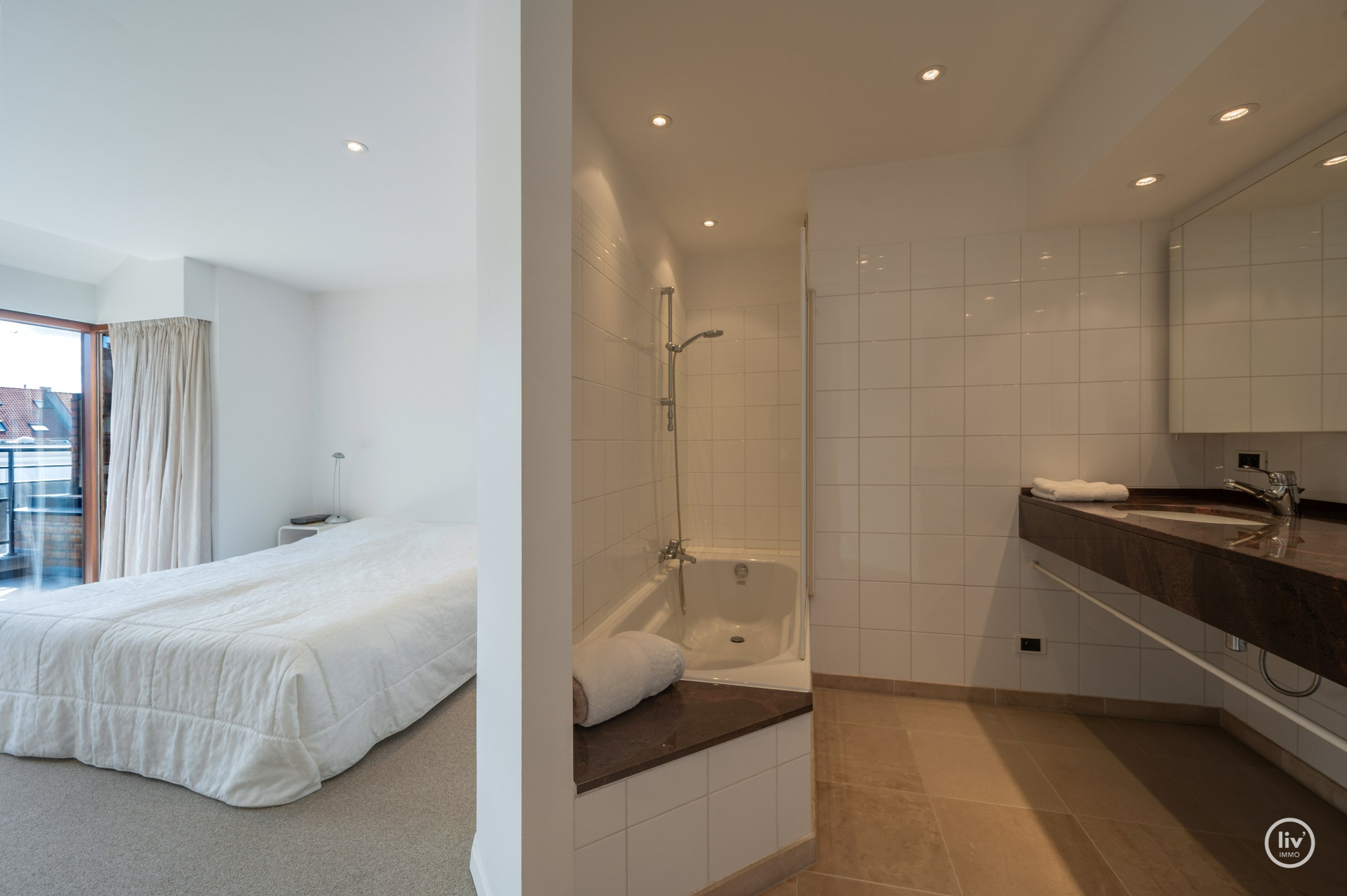 Overname Aandelen - Penthouse met Garagebox 