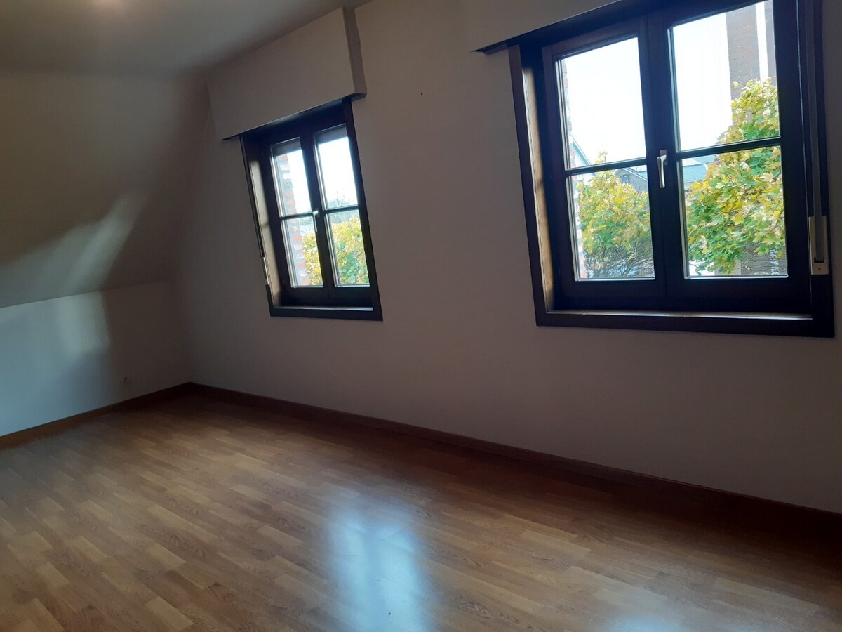 Tijdloze eigendom met tuin (Open Bebouwing). 