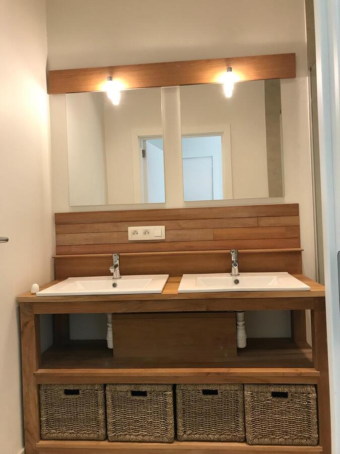 Ruim 2-slaapkamerappartement op de 1ste verdieping met lift 