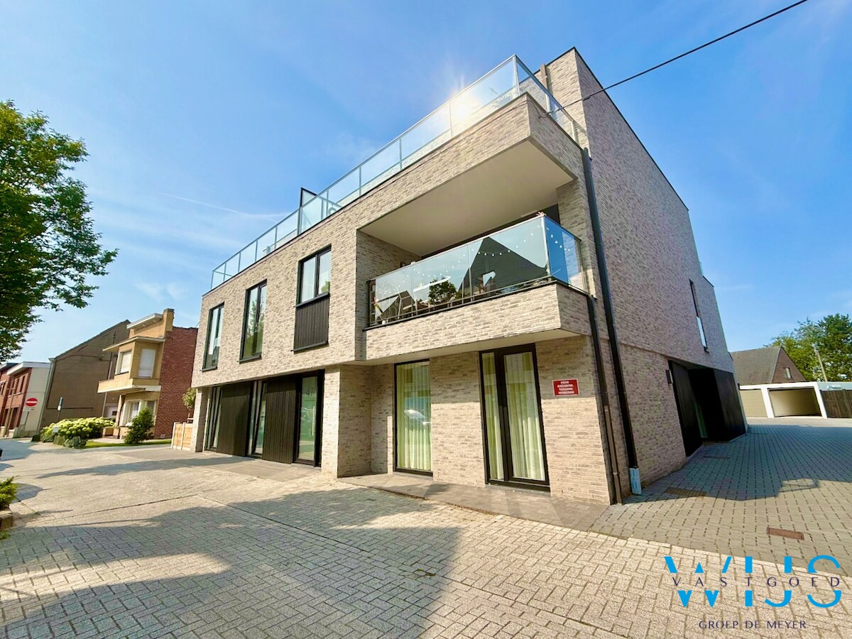 Nieuwbouw gelijkvloers appartement in centrum ERTVELDE ! 