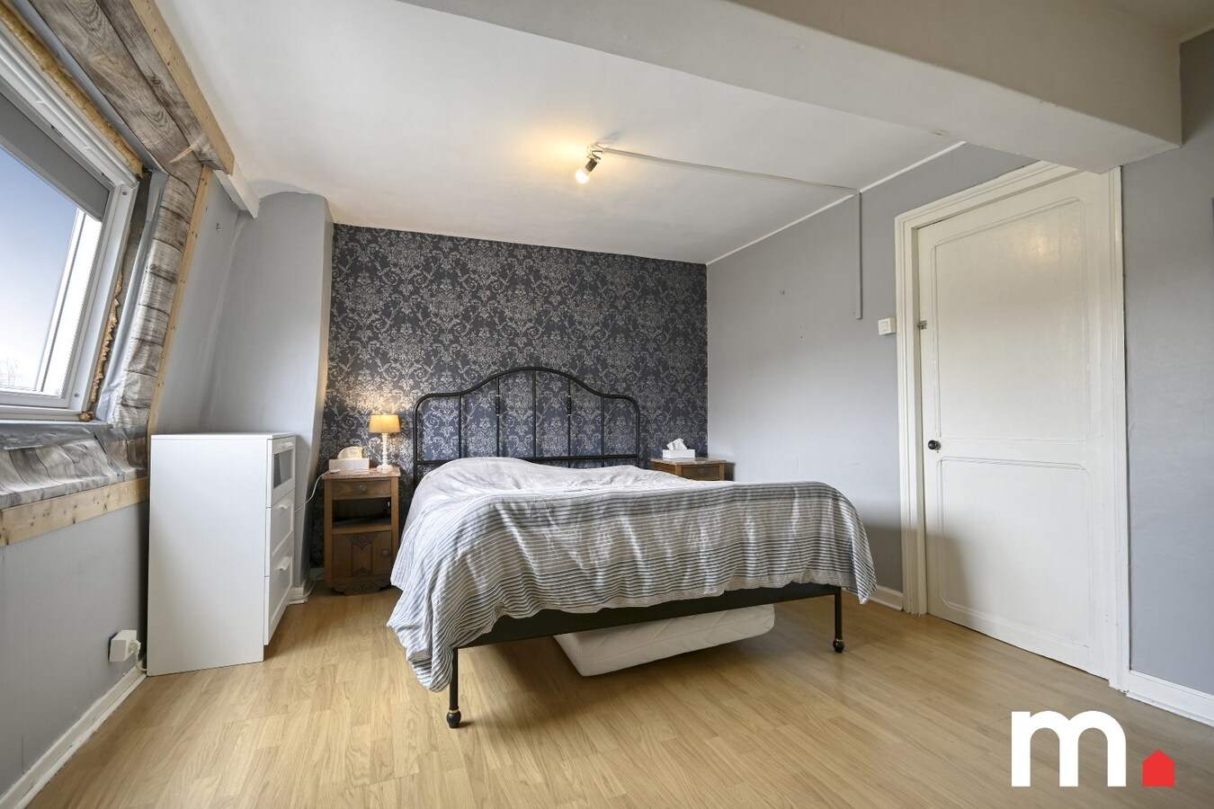 Instapklare gezinswoning met 3 slaapkamers, tuin, zonnepanelen en ruime zolder! 