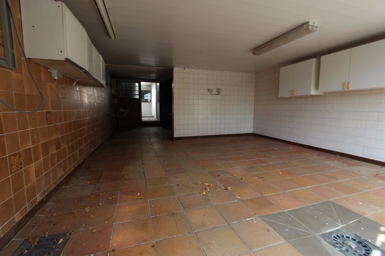 Verhuurd opslagruimte - Zande