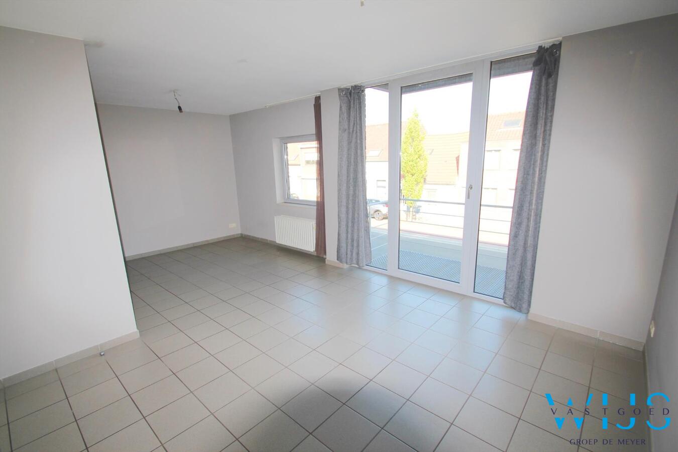 Tof 2 slaapkamerappartement met 2 terrassen te Eeklo! 