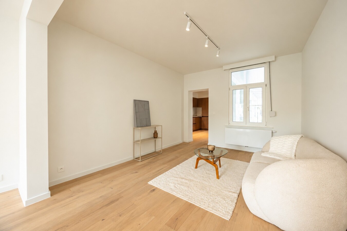Gerenoveerde woning met 3 slpk en ruime tuin te Schilde! 