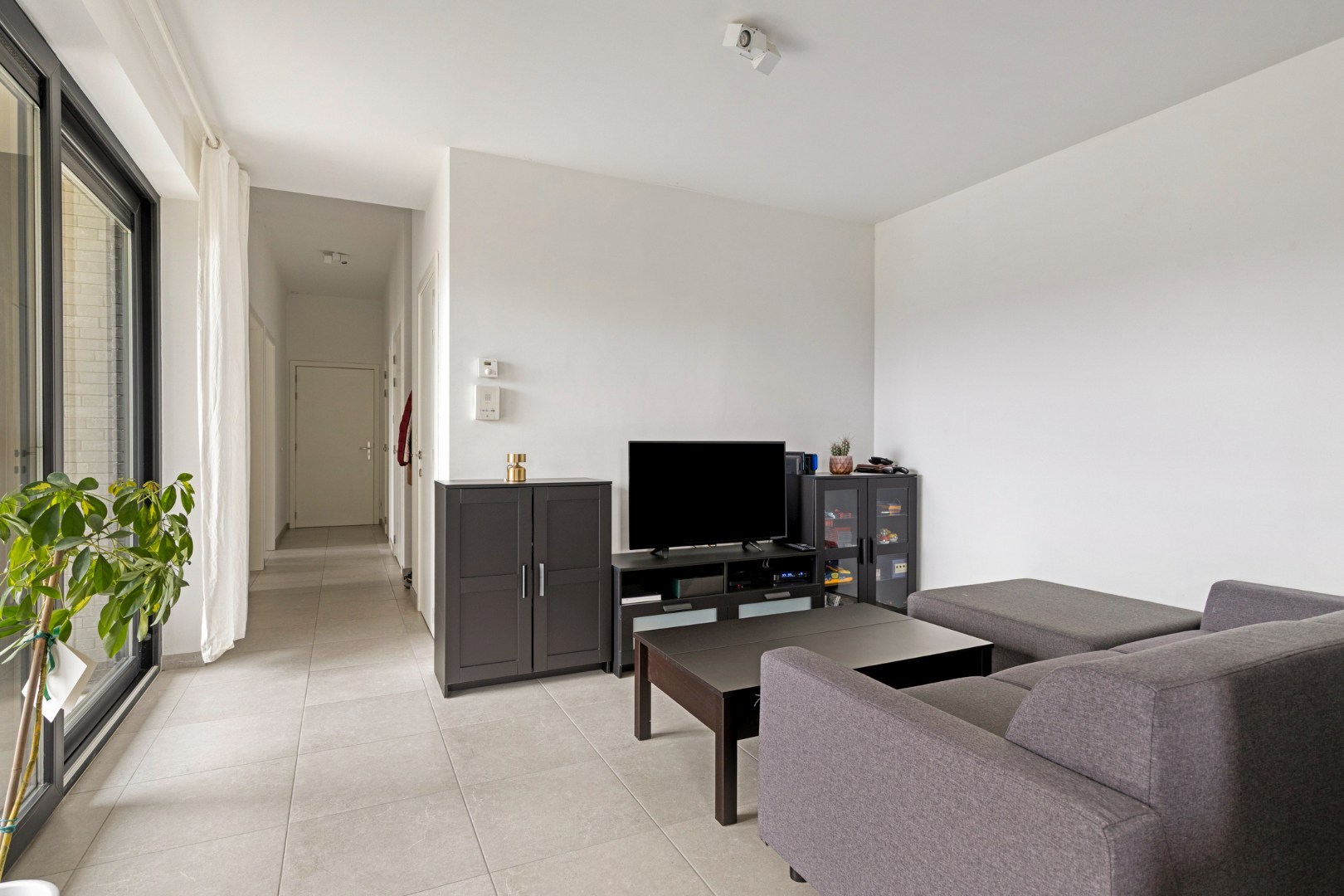 Instapklaar en energiezuinig appartement met 2 slpk. nabij Geel-Centrum 