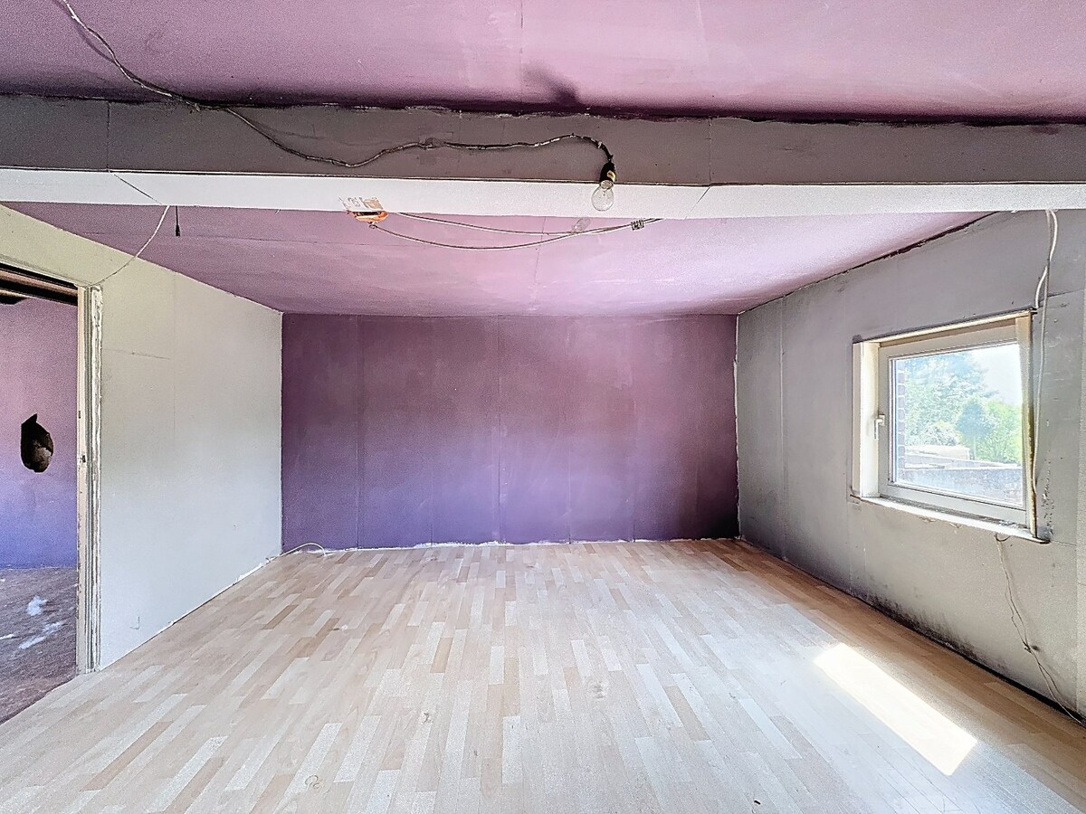 Te renoveren/te slopen handelshuis op 11 are te Sint-Antelinks 