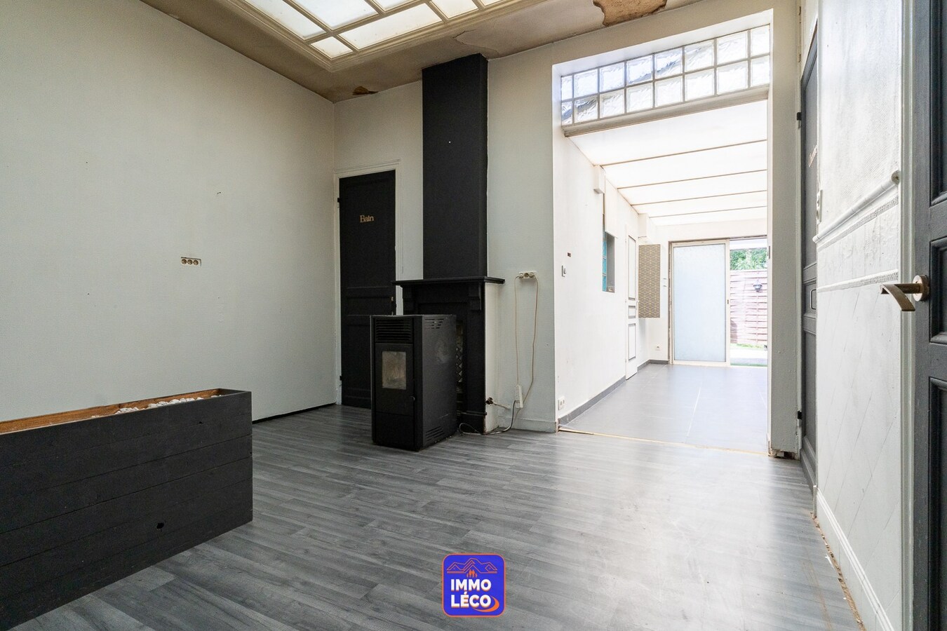 Maison offrant de beaux volumes avec jardin, plein centre-ville ! 