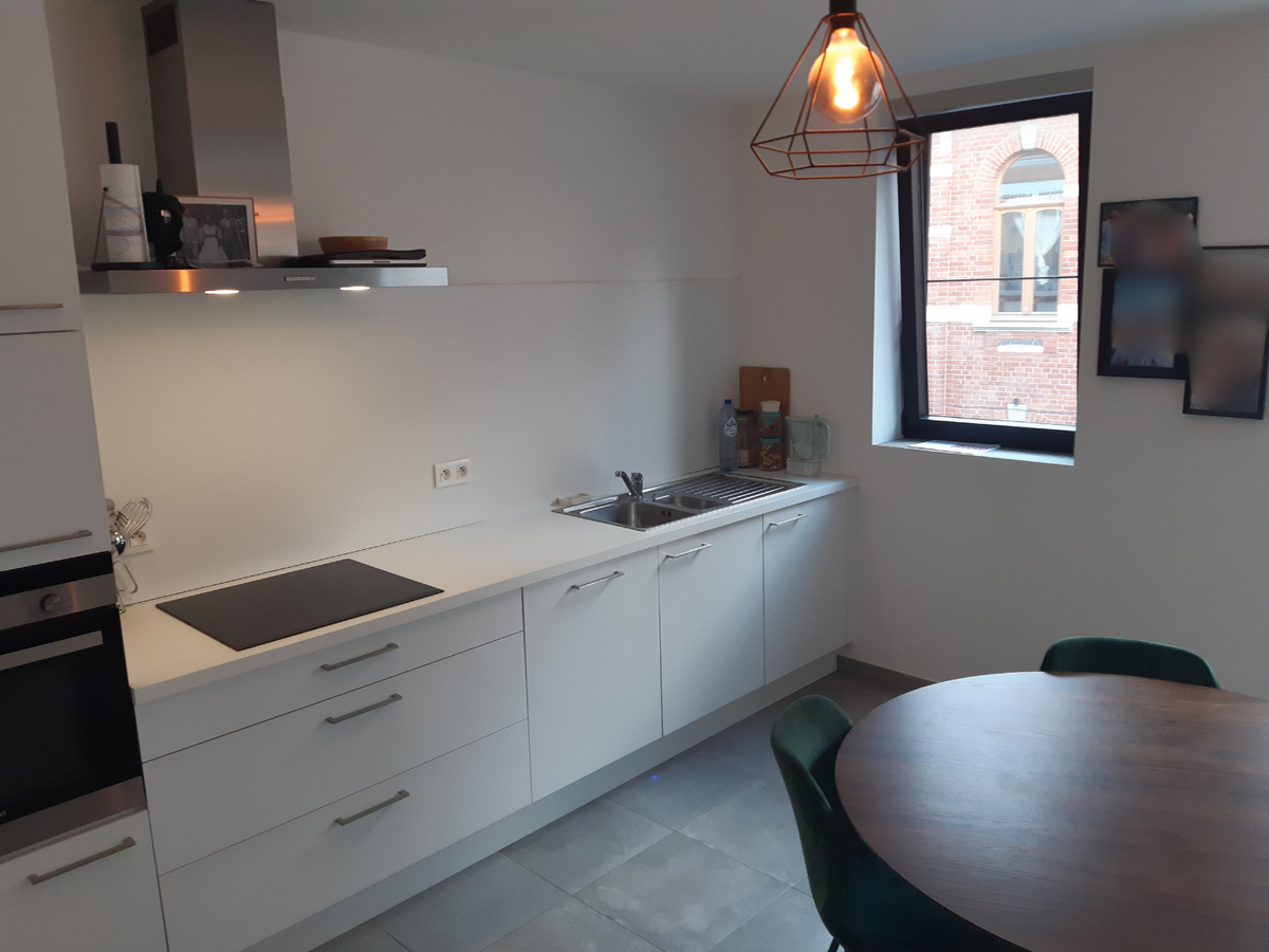1 slpk-appartement met terras in centrum Gavere. 