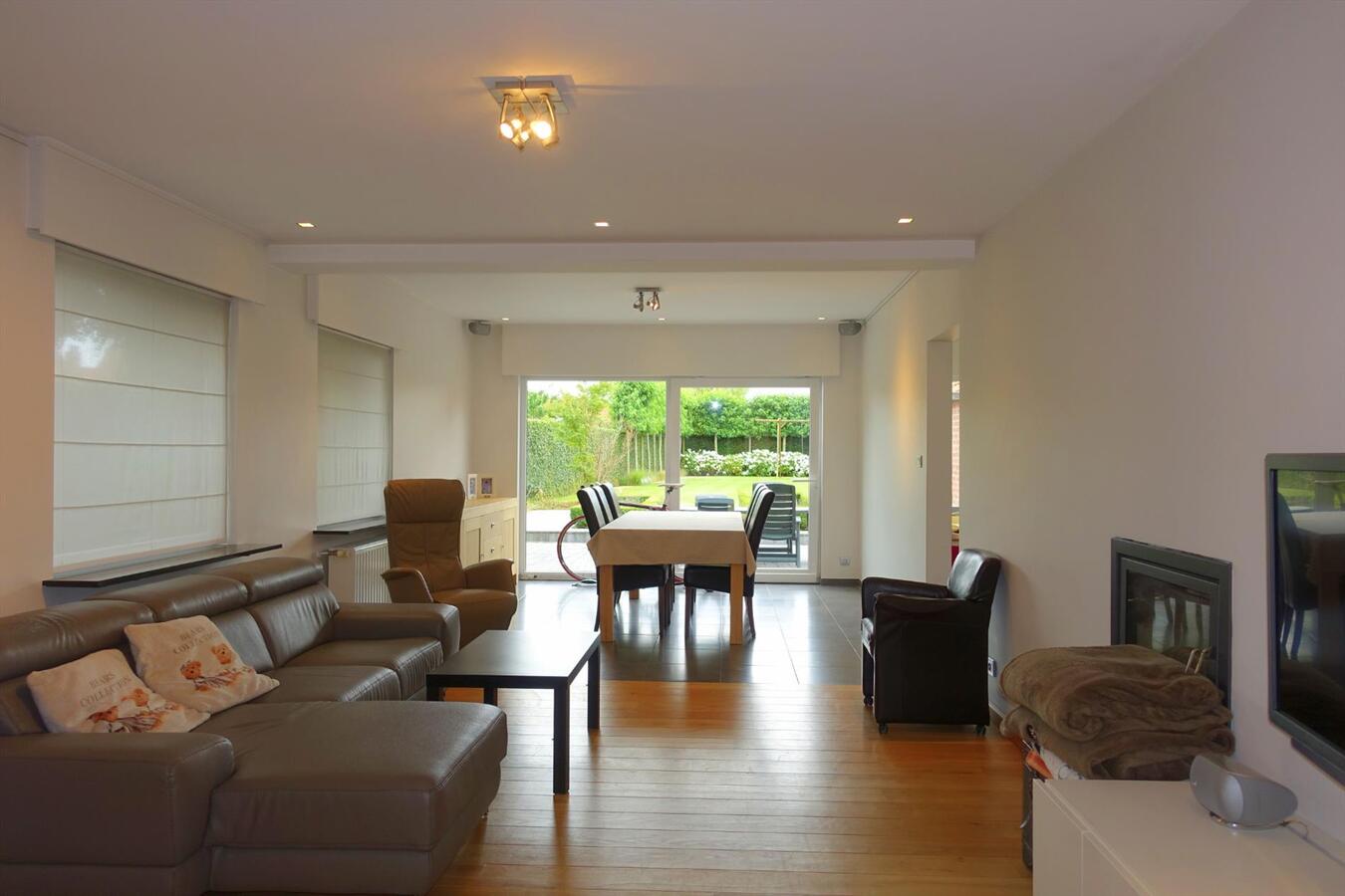 Prachtig ruime gerenoveerde woning 