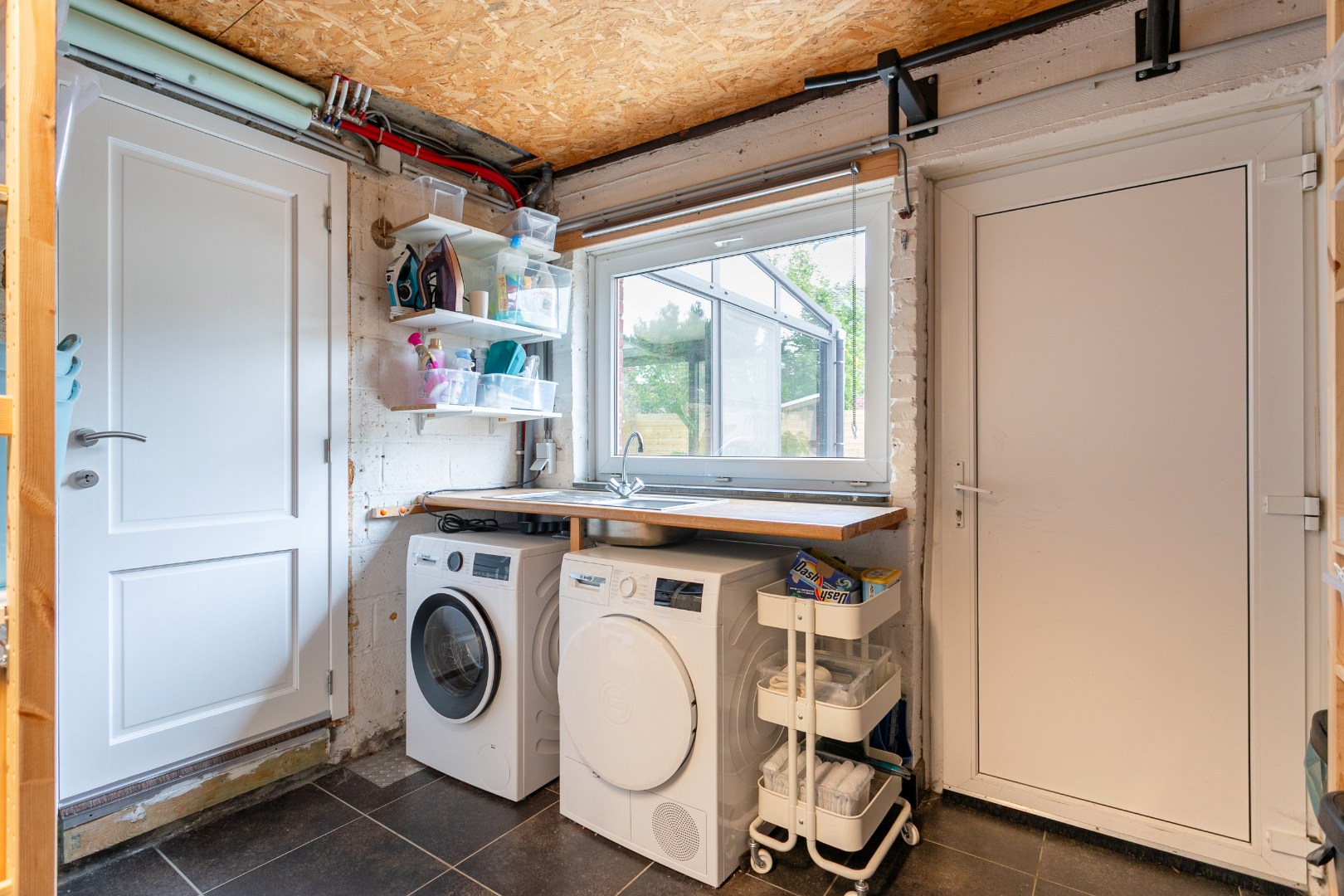 Instapklare woning met 3 slpk en garage te Alsemberg 