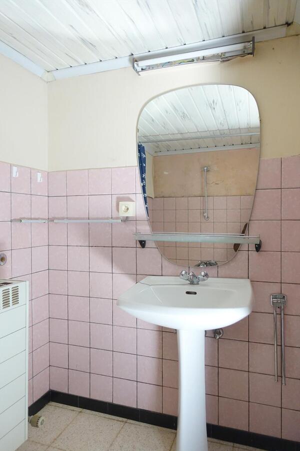 Ruime centraal gelegen rijwoning 