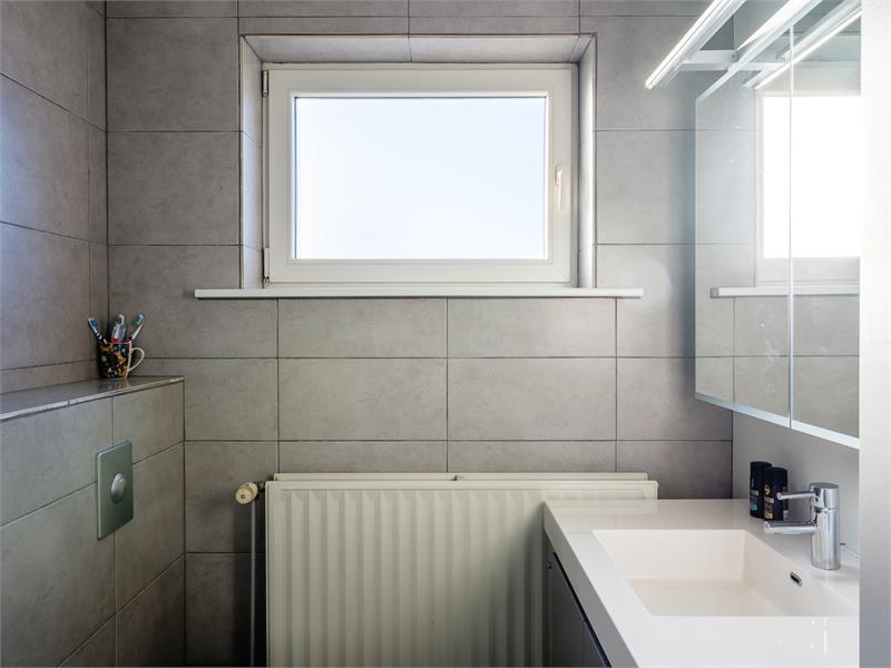 Instapklare, ruime half-open bebouwing in groene residentiële wijk te Evergem 