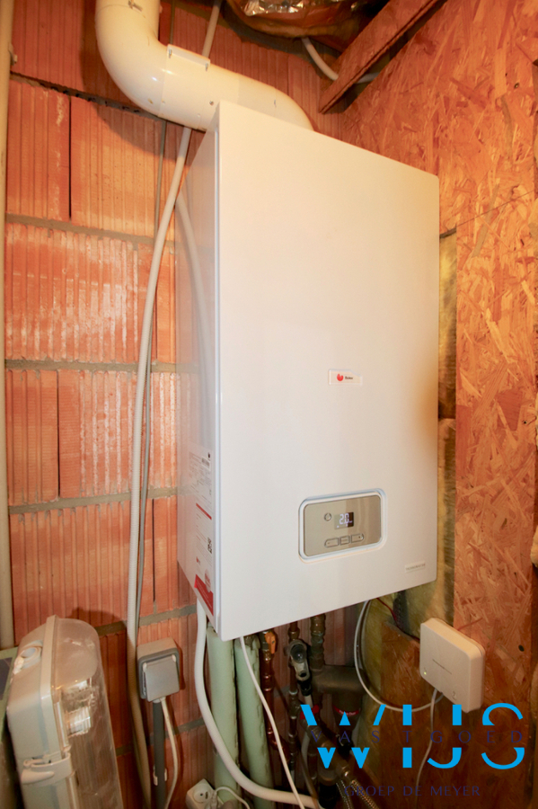 Instapklare woning met 4 slaapkamers ! 