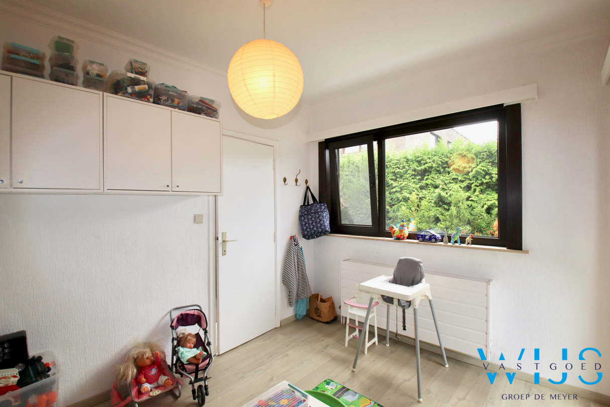 Woonhuis met 4 slaapkamers te EVERGEM ! 