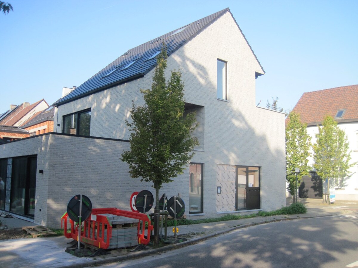 Splinternieuw BEN-appartement. 