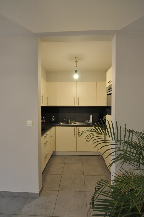 Mooi appartement met 2 SLK en garage. 