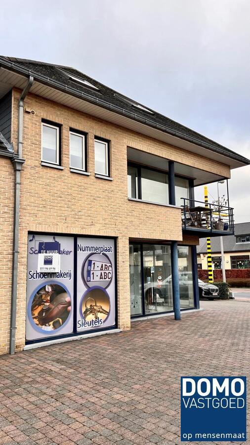 HANDELSRUIMTE TE HUUR VOOR VERSCHILLENDE DOELEINDEN GELEGEN TE KURINGEN 