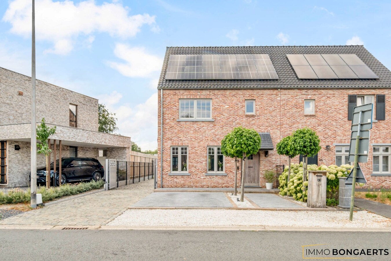 Instapklare woning met 3 slaapkamers 