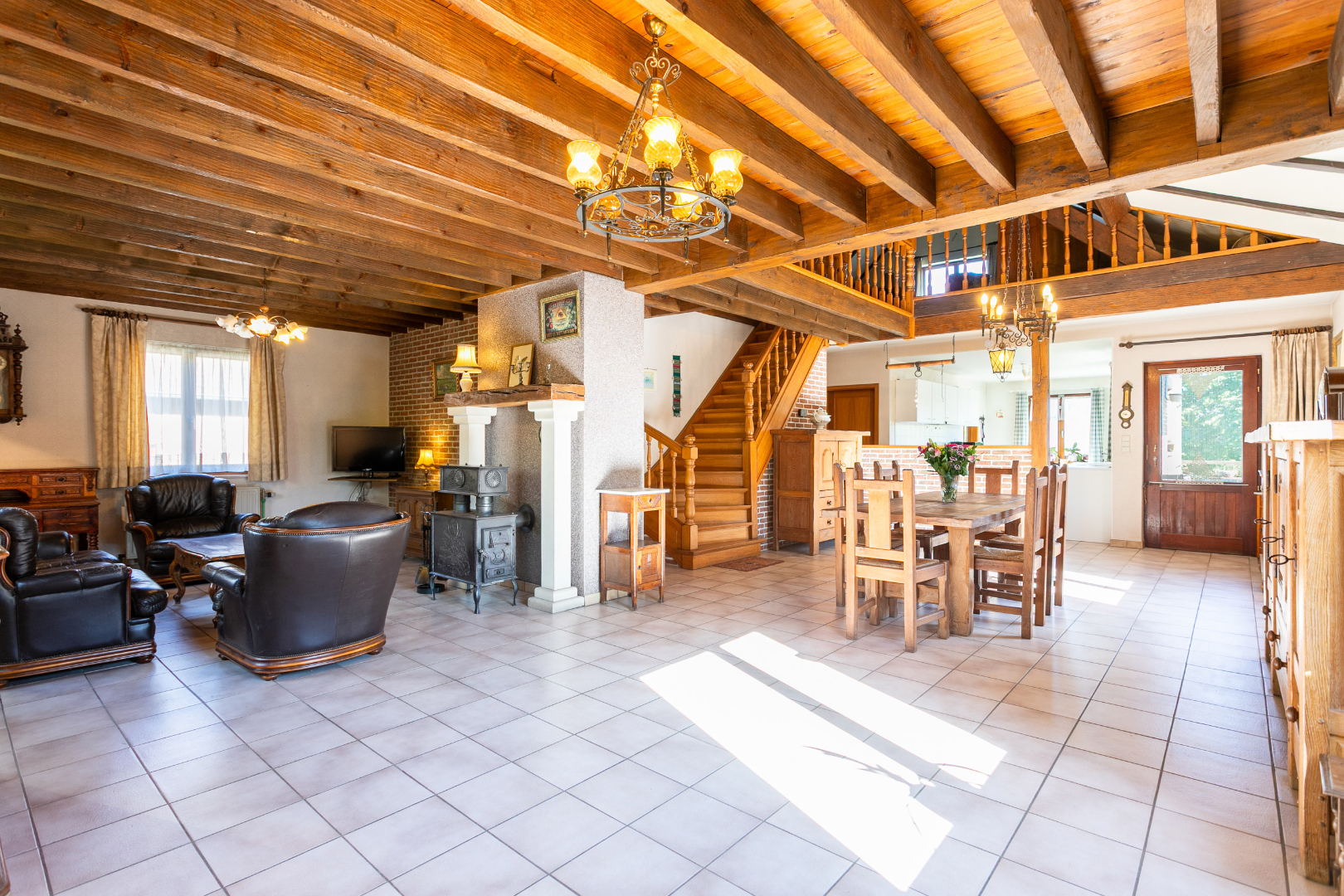 Charmante villa met 3 slpk te Halle 