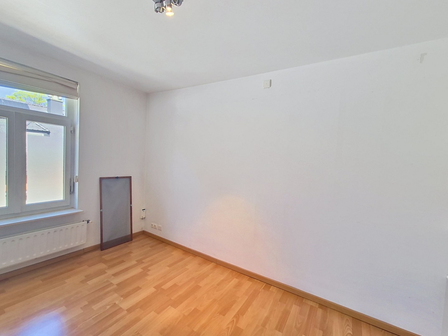 Duplex met 2 slaapkamers &amp; bureau 