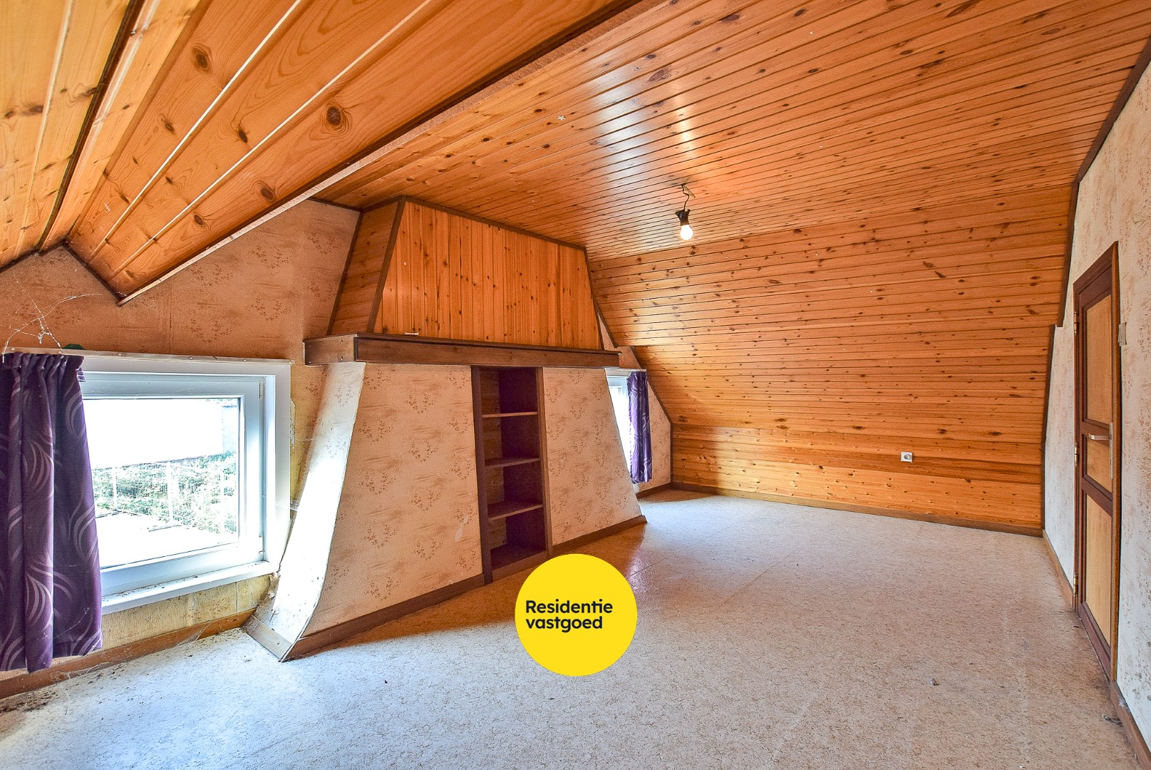 Ruime gezinswoning met 3 slaapkamers, grote tuin en garage. 