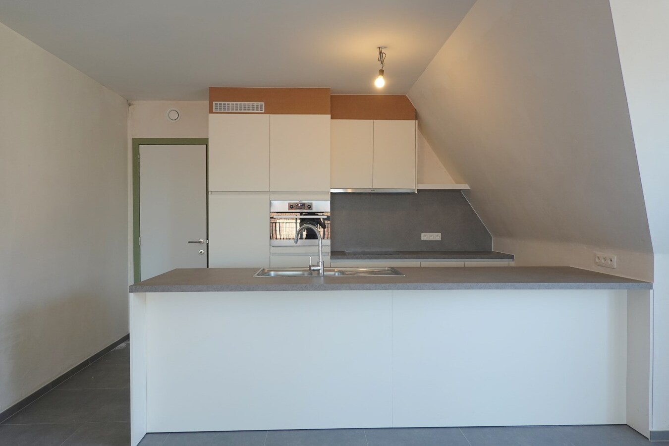 Nieuwbouwappartement in centrum met dubbel garage 