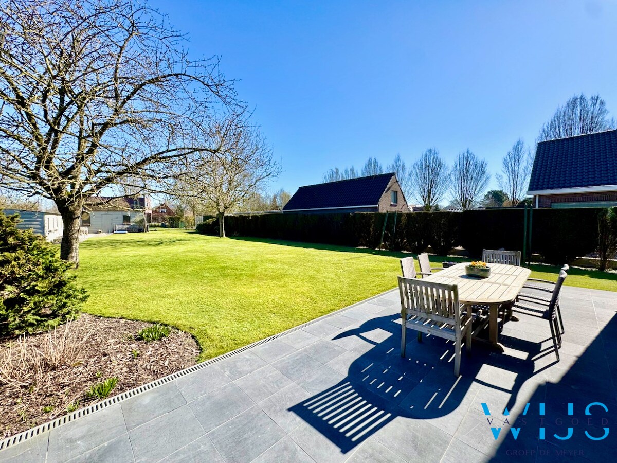 Prachtig woonhuis op schitterend perceel te DRONGEN ! 