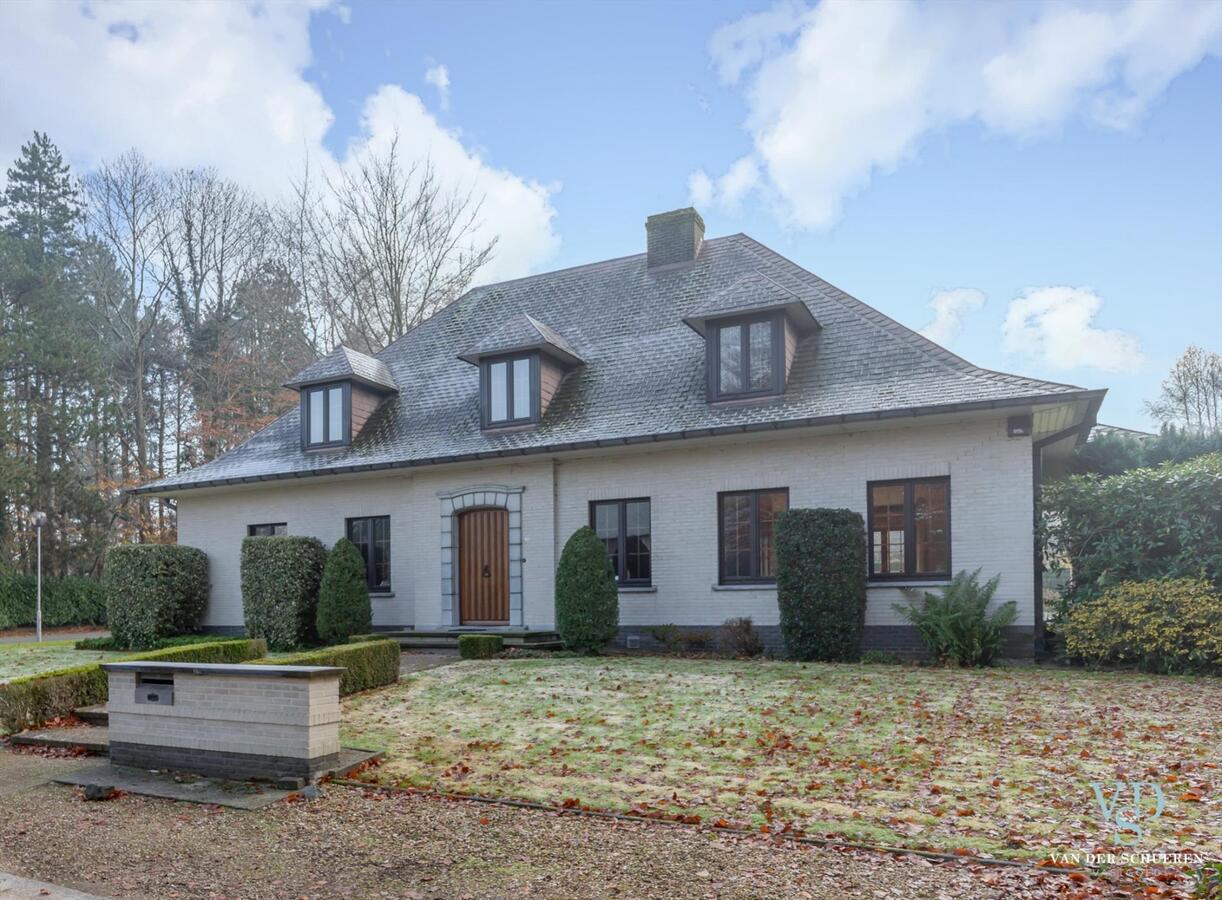 Tijdloze villa in de Gaverse Warande. 