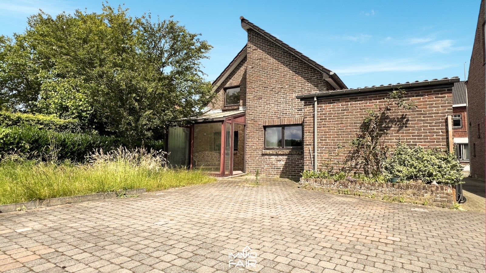 Gezellige gezinswoning in het pittoresk centrum van Leut 