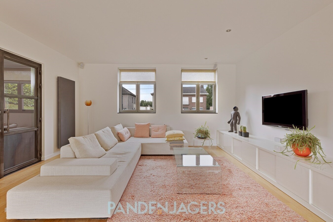 Riante, moderne villa met 5 slaapkamers te Berlaar 