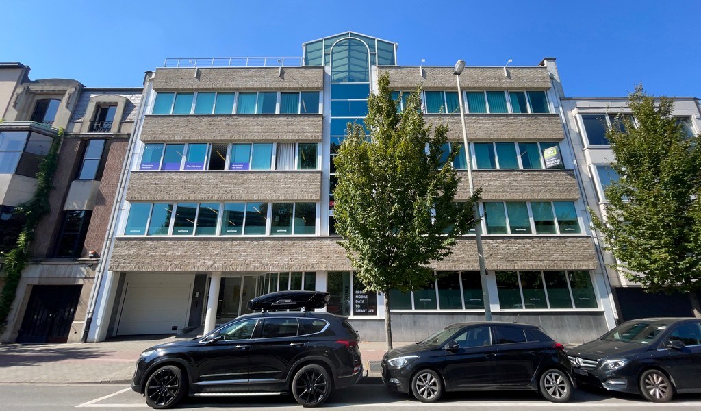 Gelijkvloers kantoor te huur nabij Singel in Antwerpen