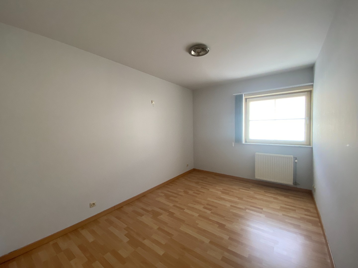Instapklaar appartement met zonnig terras en 2 slaapkamers in hartje Vijve! 