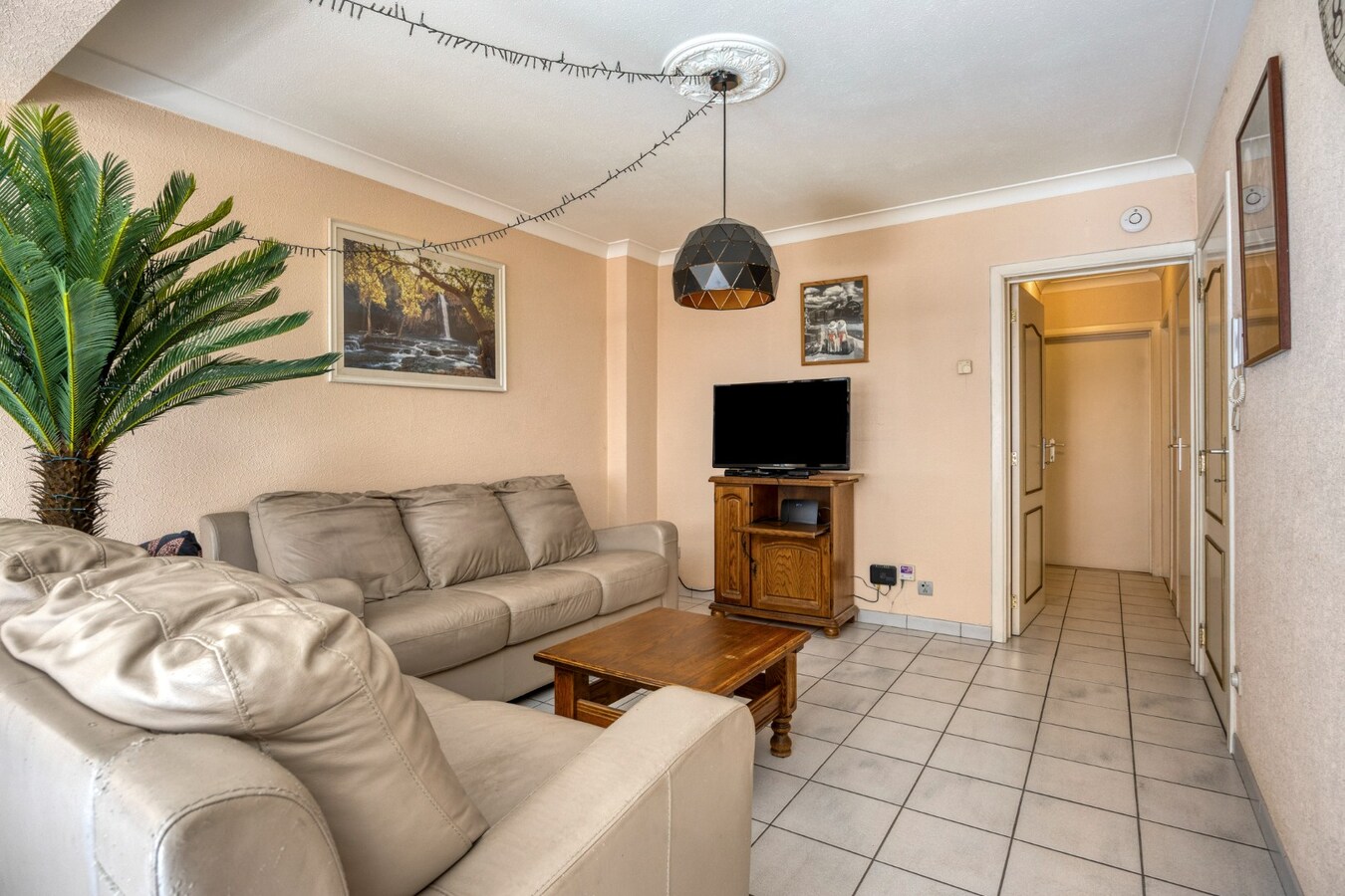 Appartement 2 slaapkamers en autostaanplaats te Tienen 