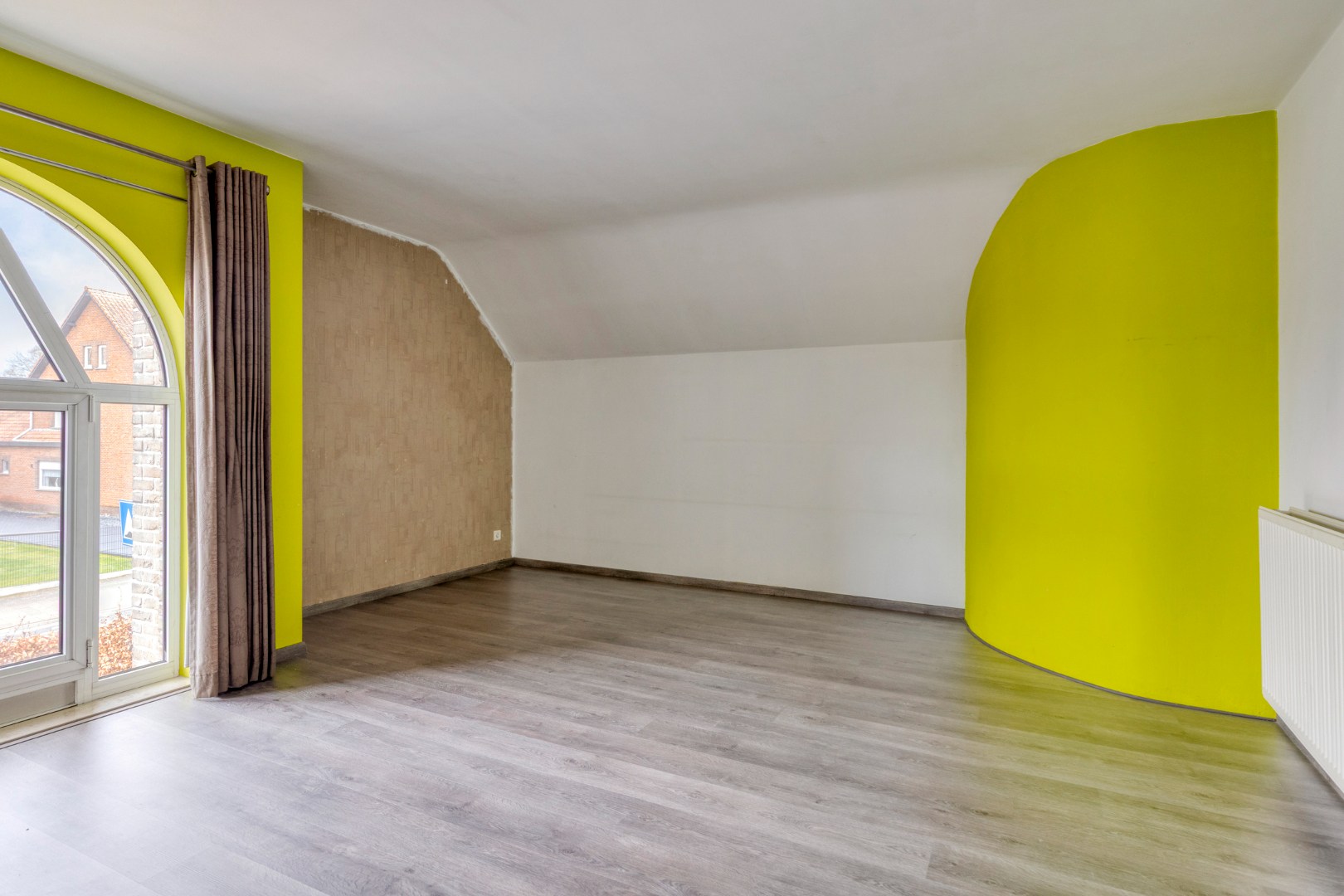 Uitzonderlijke villa met 4 slpk. nabij Geel-Centrum 