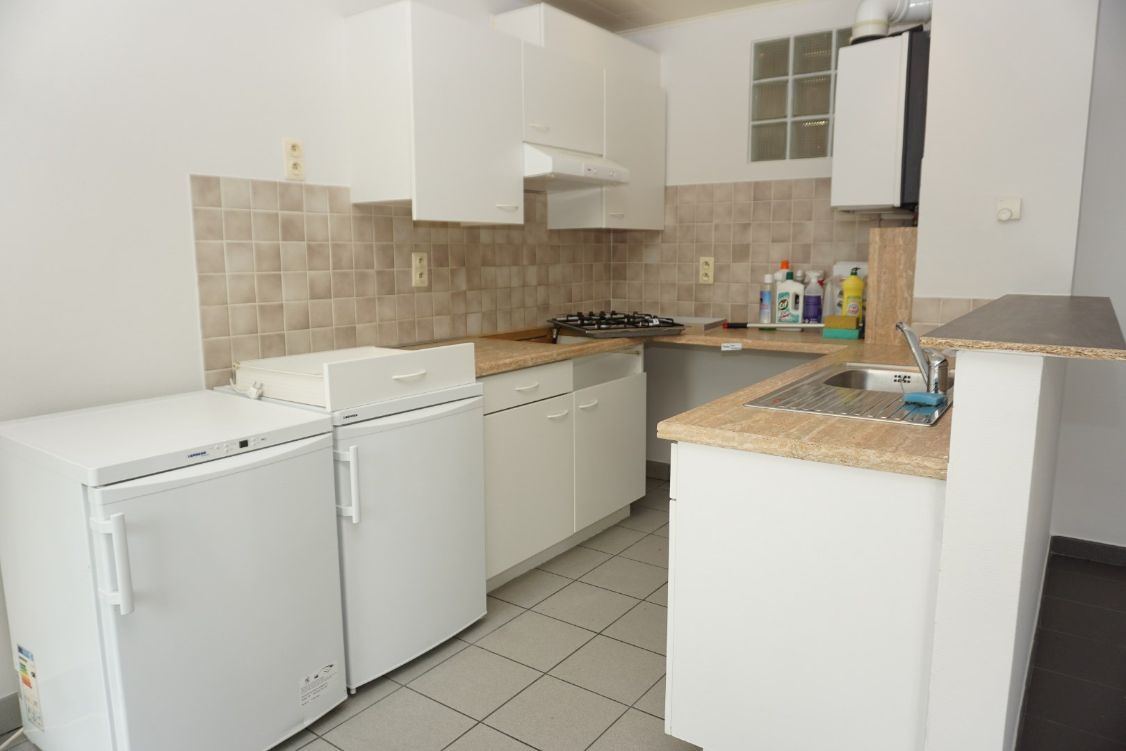 ONGEMEUBELD 2 SLP APP. TE HUUR GELEGEN VOORHAVENLAAN 