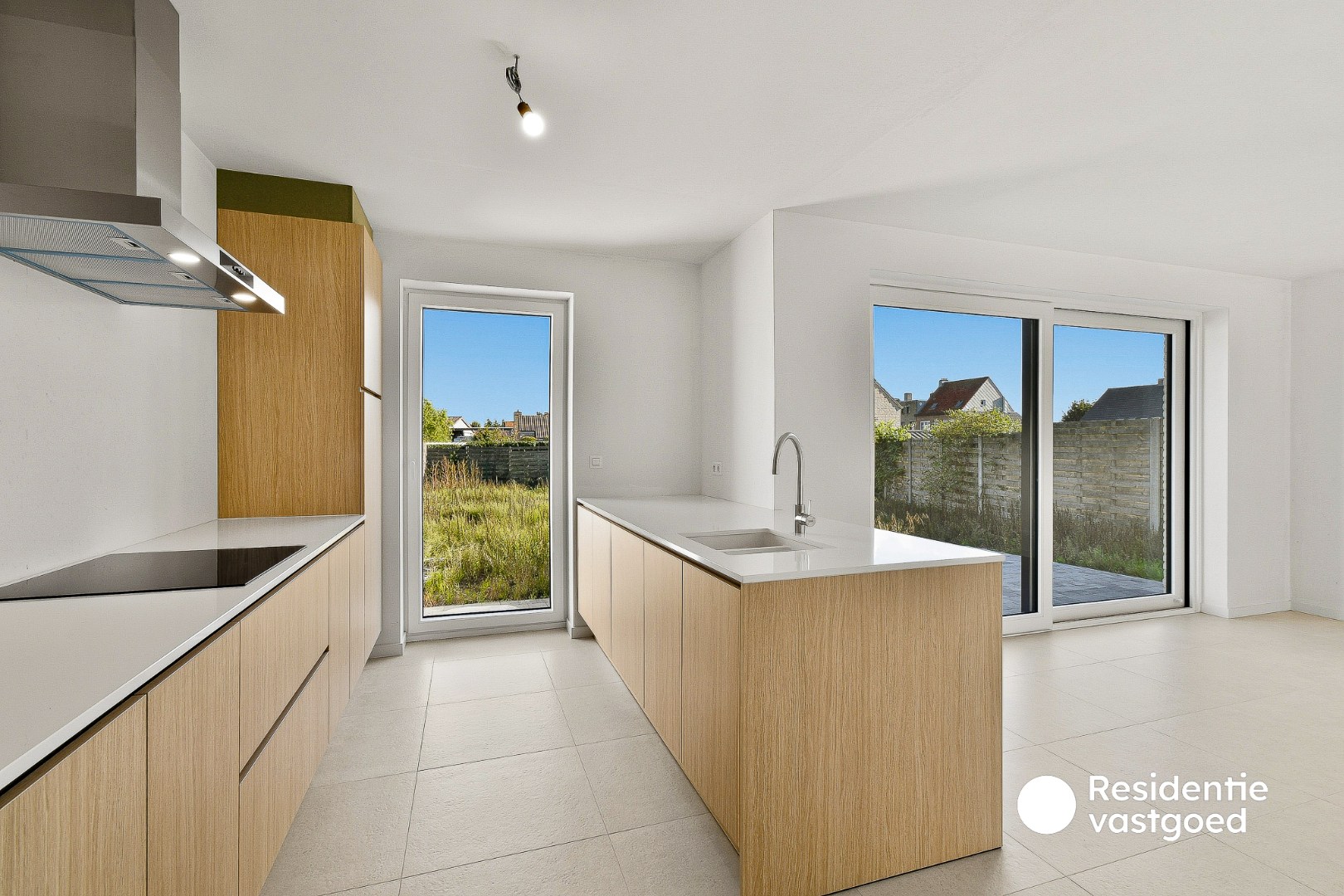 Gezinswoning met drie slaapkamers op goeie locatie 