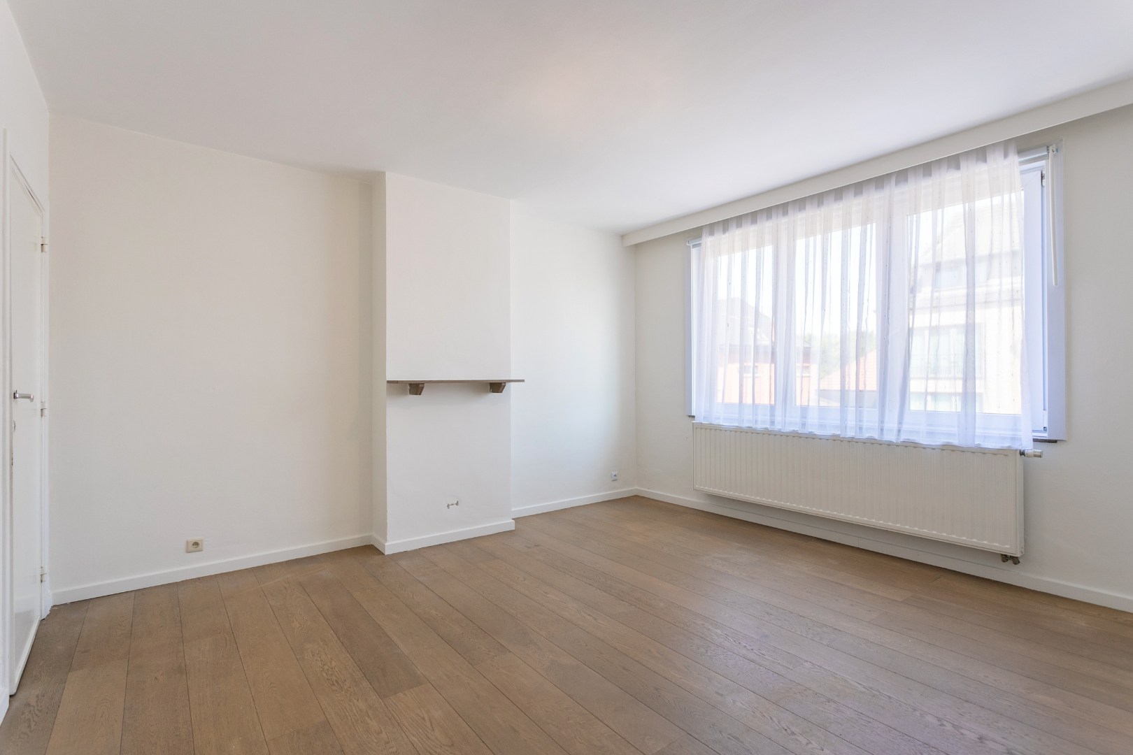 Instapklaar appartement met 3 slpk te Dilbeek 