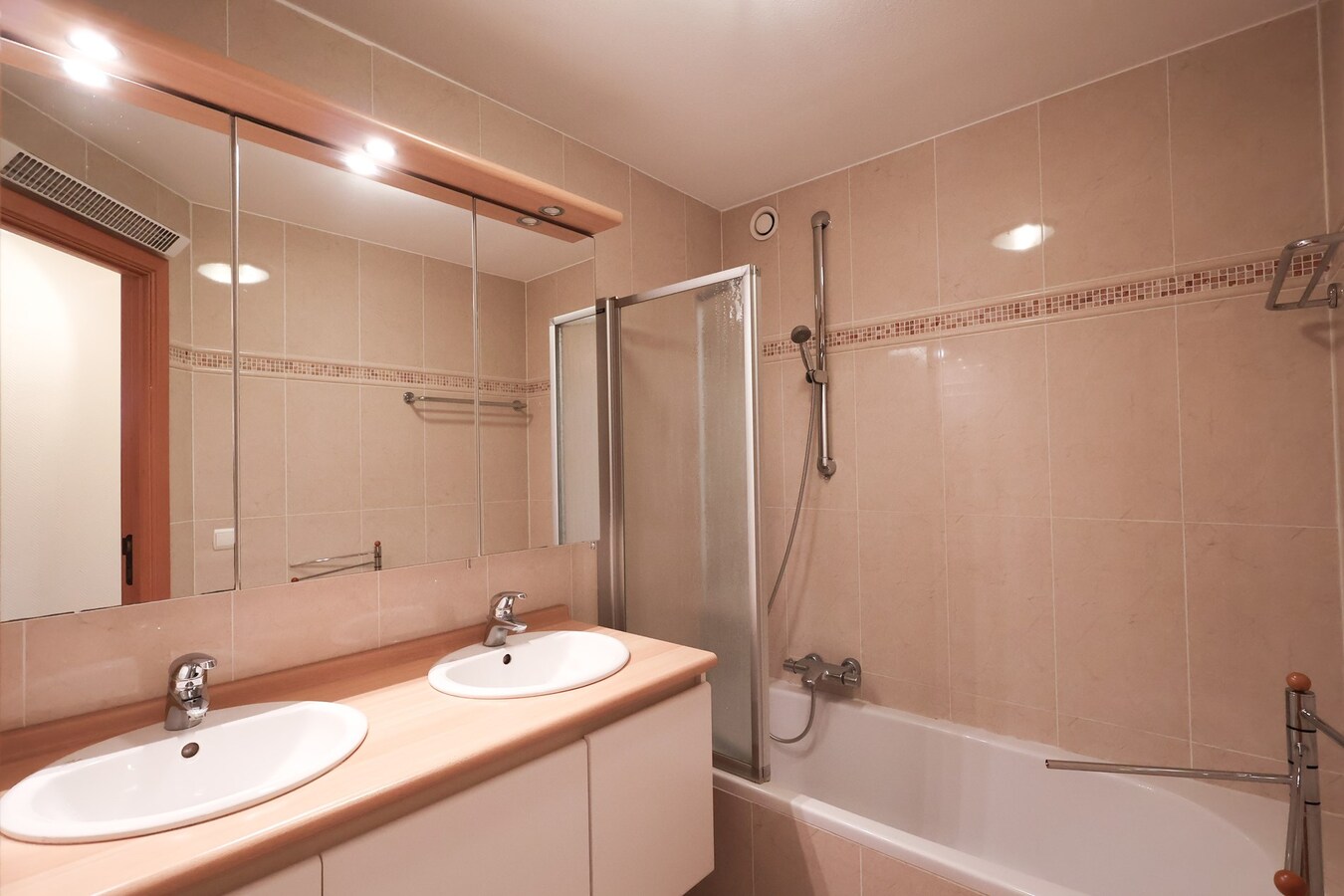 App. avec 2 chambres 