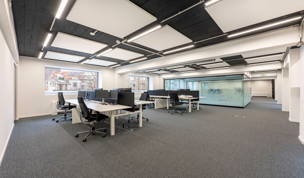 Volledig ingerichte kantoren te huur in renovatieproject Papyrus in Antwerpen