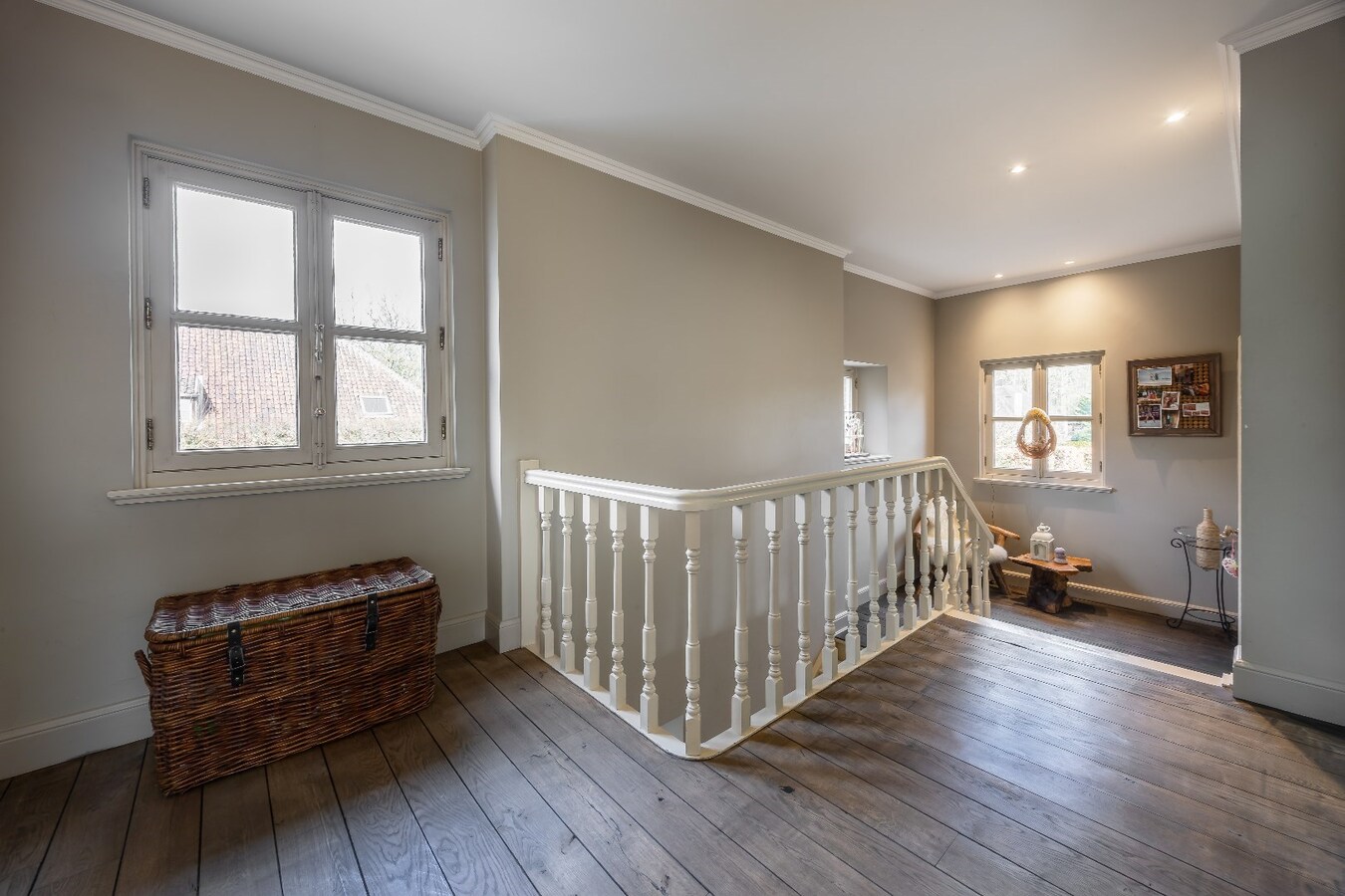 Sels villa met 4 slaapkamers, dubbele carport en garage, Zuid-West tuin op een perceel van 1.991 m² te Schilde - 's-Gravenwezel, 