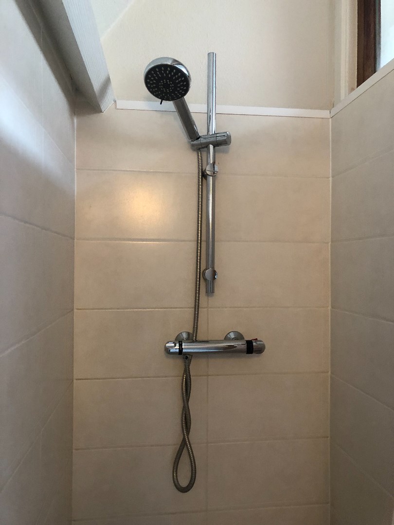 Gezellig rijwoning met stadskoer 